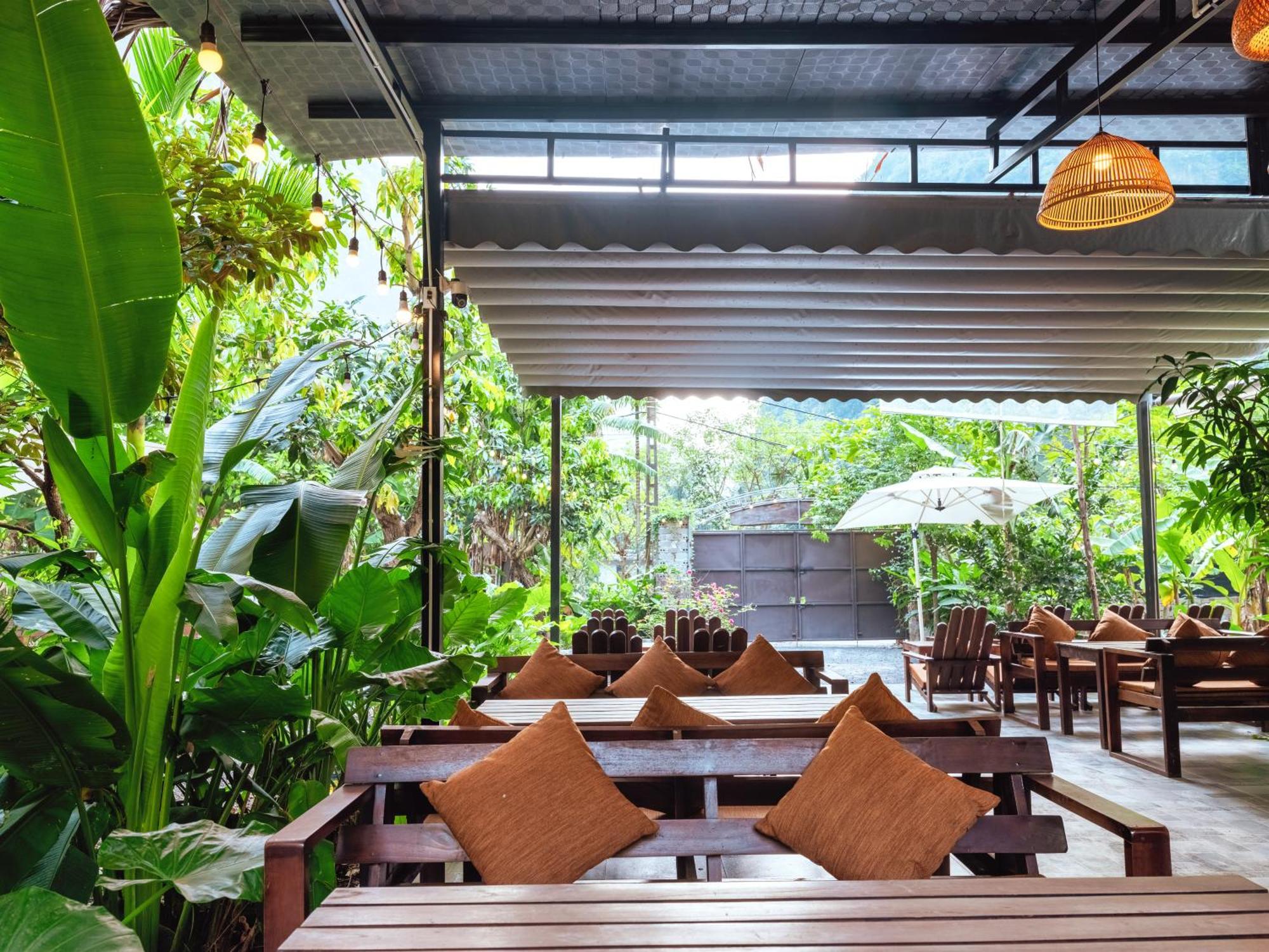 Cozy Beer Garden Homestay Νιν Μπιν Εξωτερικό φωτογραφία
